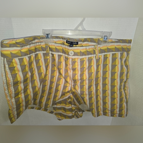 Gap Hadley Shorts - Picture 1 of 3